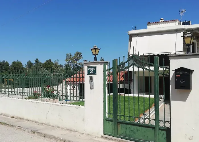 Spata Efi\'S House